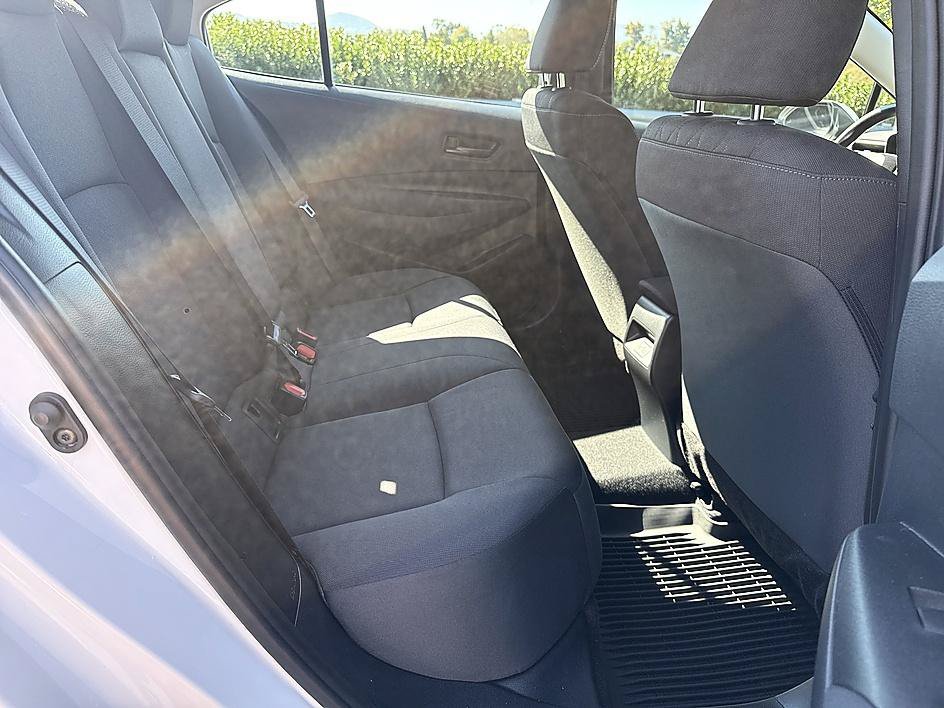 Used 2026 Wind Chill Pearl Toyota LE image 21