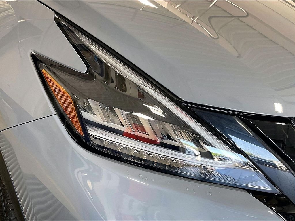 Used 2024 Gray Nissan SV image 32