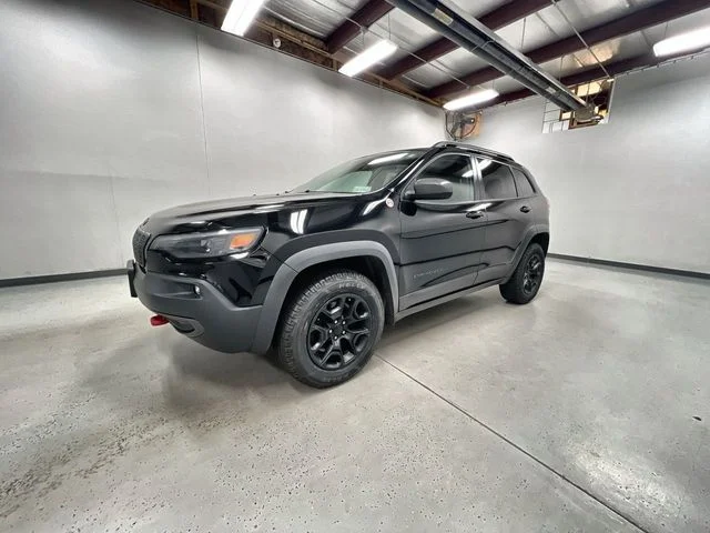 2020 Jeep Cherokee Trailhawk