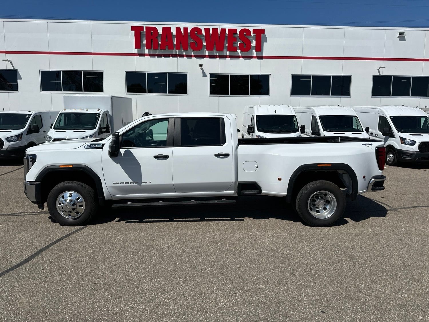 Used 2025 GMC Sierra 3500HD Pro with VIN 1GT4USE72SF316068 for sale in Minneapolis, Minnesota