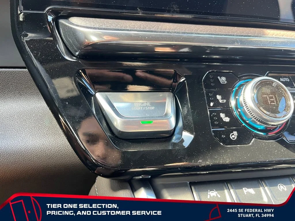 New 2026 Glacier White Tricoat GMC Denali image 28