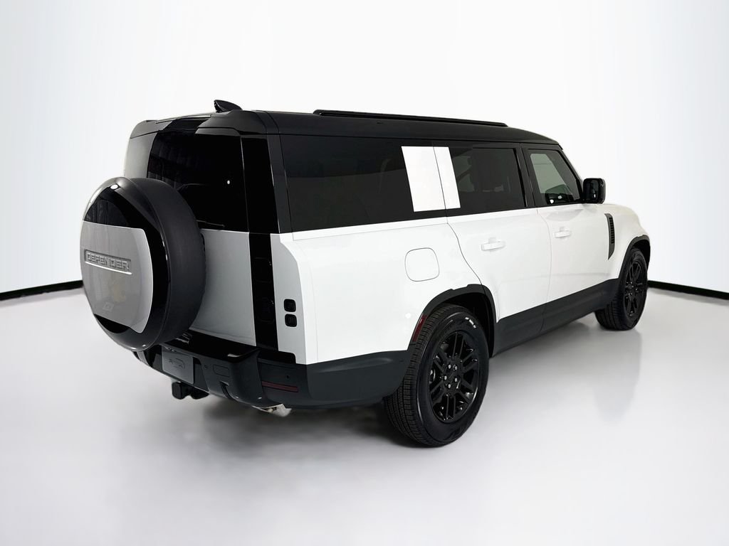 New 2026 Fuji White Land Rover S image 5