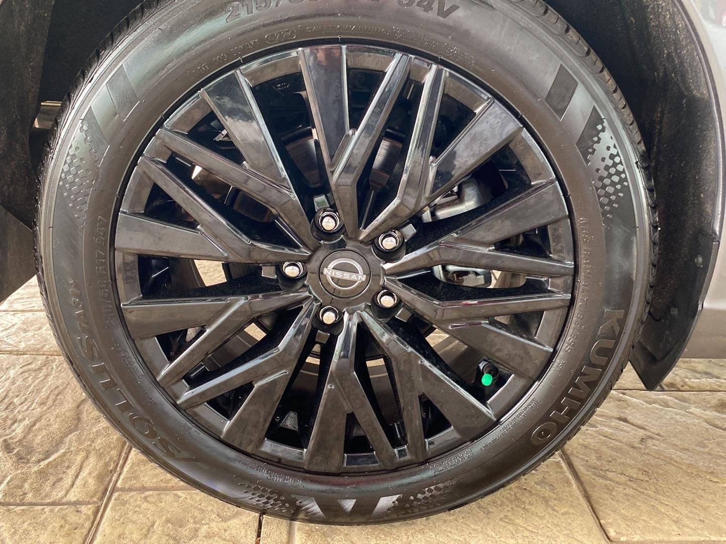 Certified Used 2025 Gun Metallic Nissan SV image 11