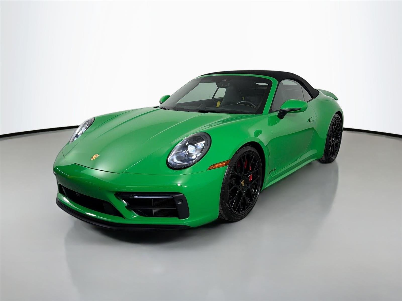 2023 Porsche 911 Carrera 4 GTS Cabriolet's photo