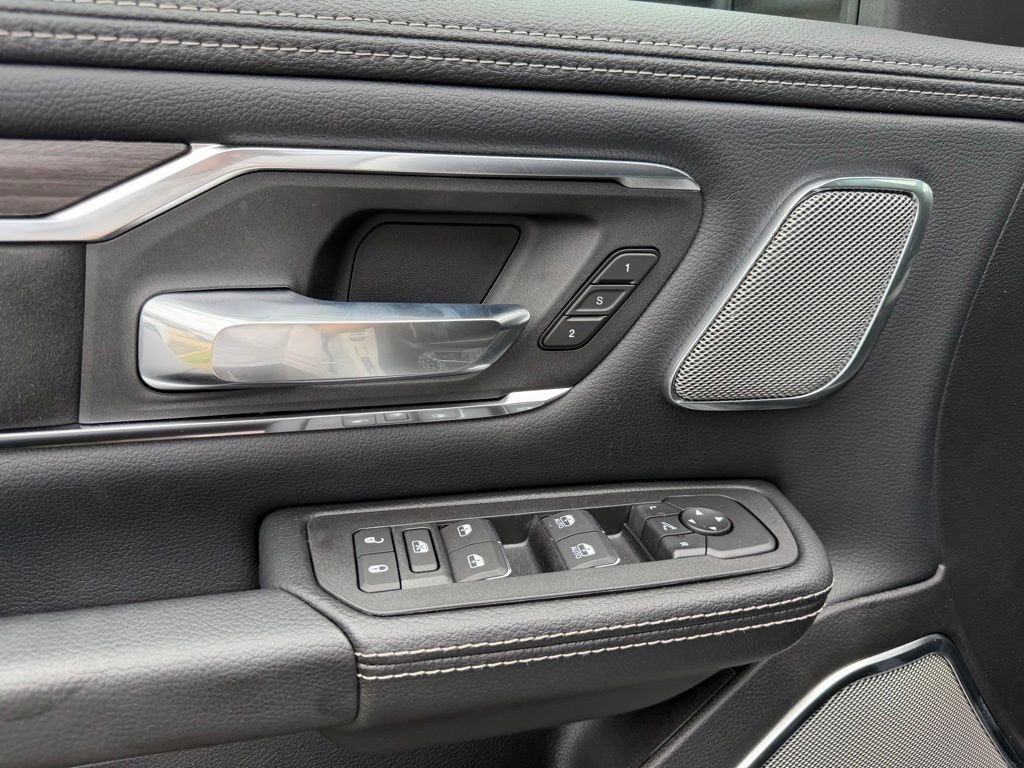 New 2026 Bright White Clear-Coat Exterior Paint RAM Laramie image 12