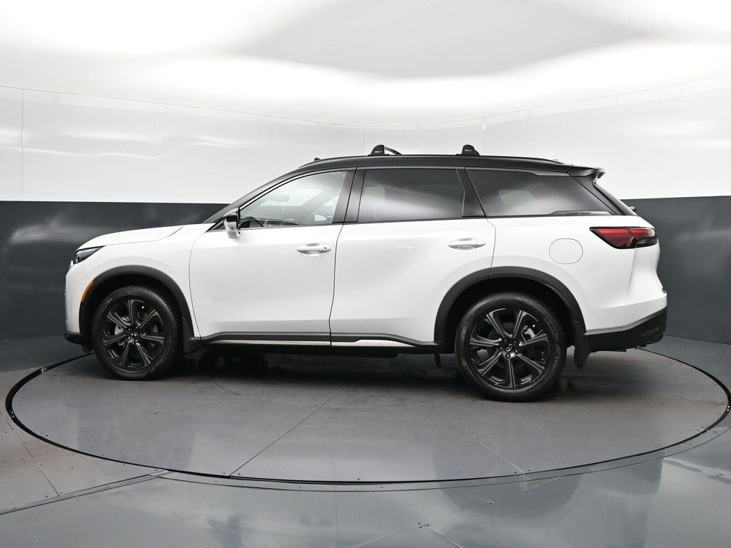 New 2027 2T RAD WHT INFINITI Autograph AWD image 4