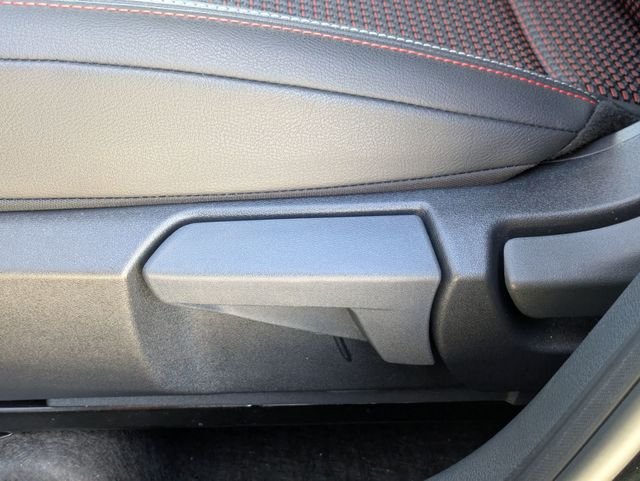 2026 Nissan KICKS SR - Photo 17