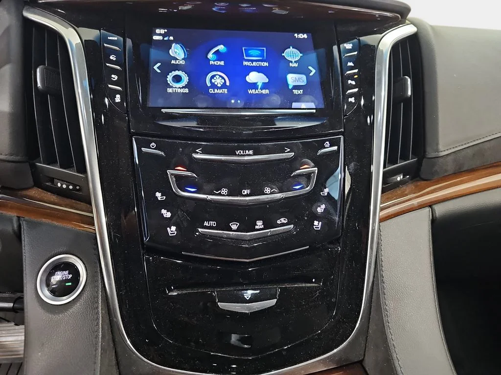 Used 2017 Silver Cadillac Luxury image 23