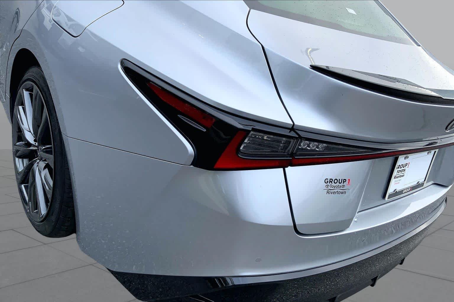 Used 2024 Iridium Lexus F SPORT image 24