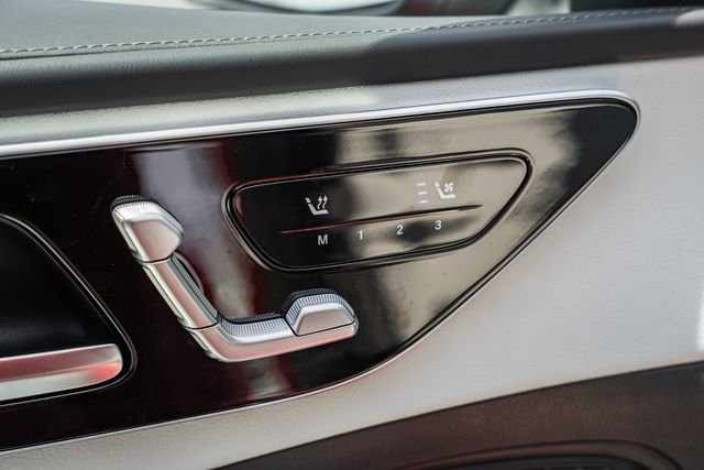 New 2026  Mercedes-Benz C 300 image 37