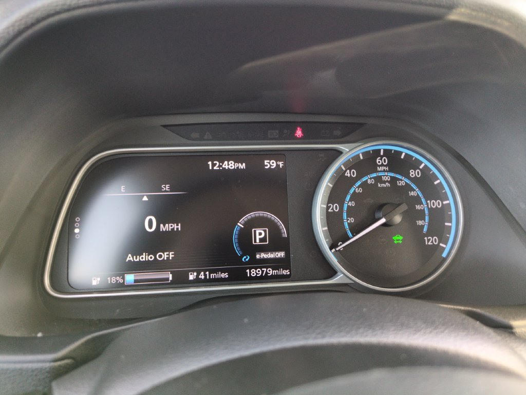 Used 2025 Scarlet Ember Nissan SV PLUS image 15