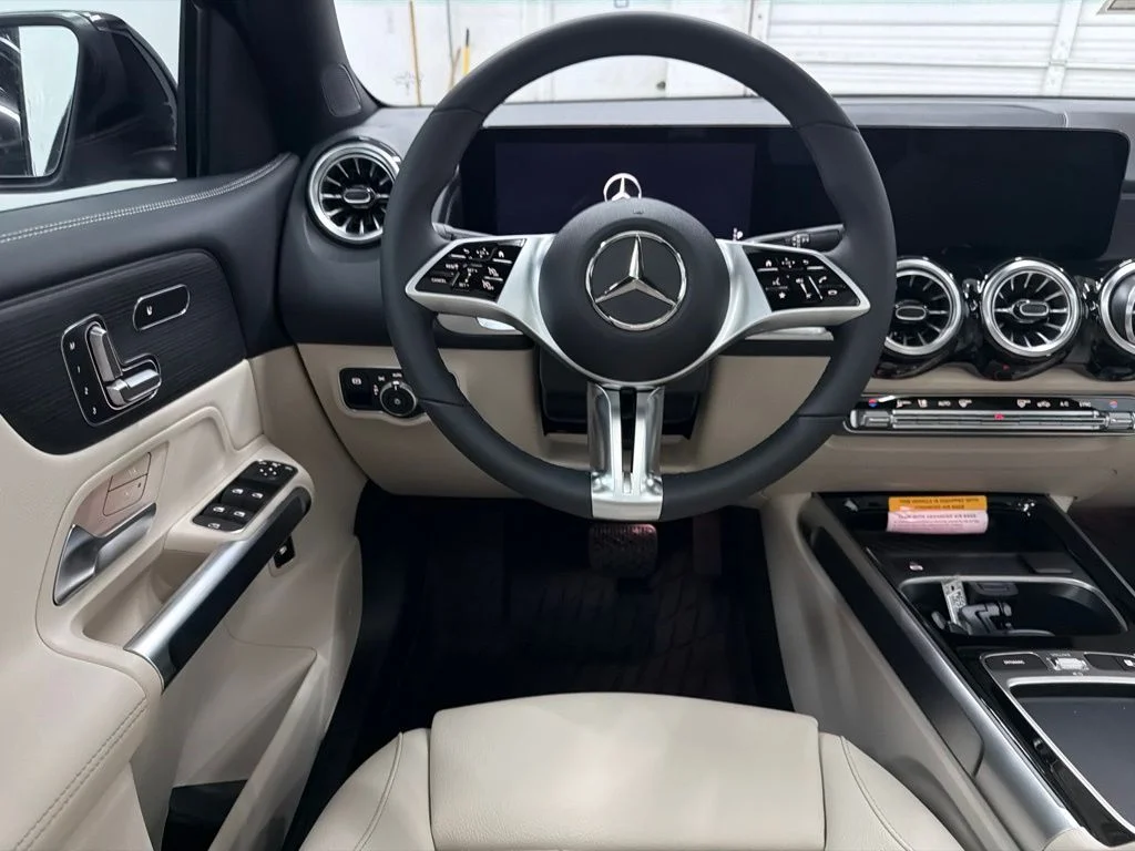 New 2026 Black Mercedes-Benz GLB 250 image 20