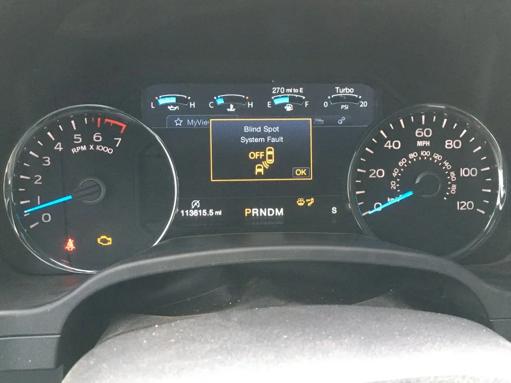 Used 2018 White Ford Lariat image 2