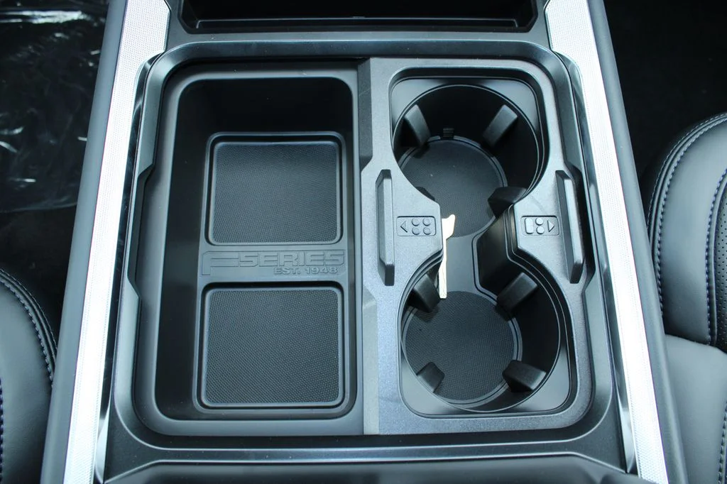 New 2026 Star White Metallic Tri-Coat Ford F-250® Platinum® image 37