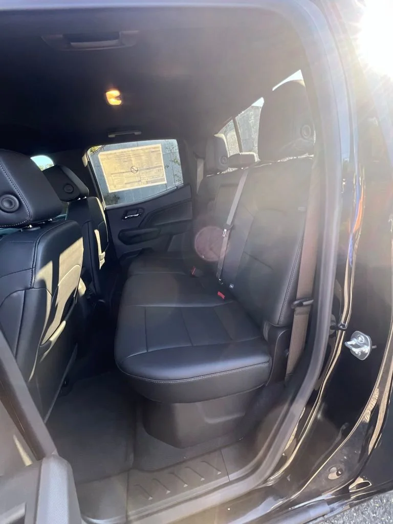 2025 Chevrolet Colorado LT - Photo 17