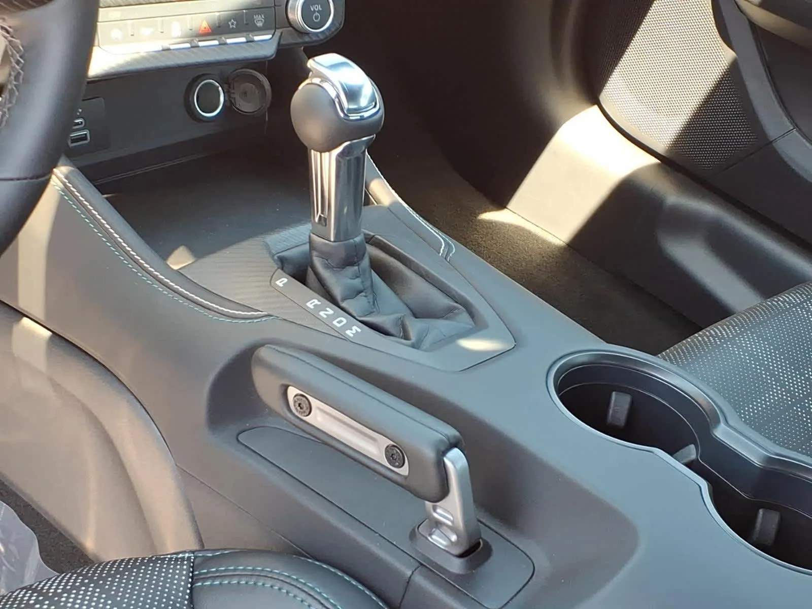 New 2026 Carbonized Gray Metallic Ford GT Premium image 14
