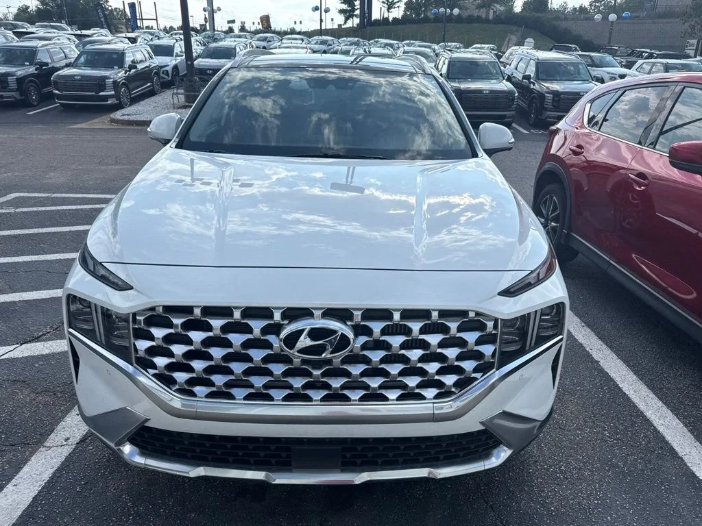 Used 2023 White Hyundai Limited image 2