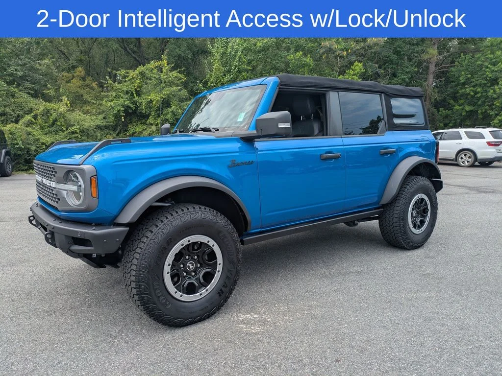 Used 2022 Blue Ford Badlands image 8