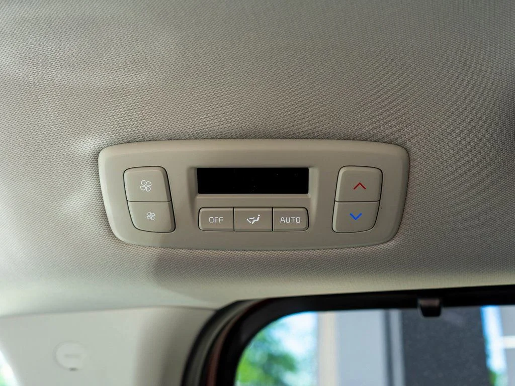 2026 Kia Carnival EX - Photo 14