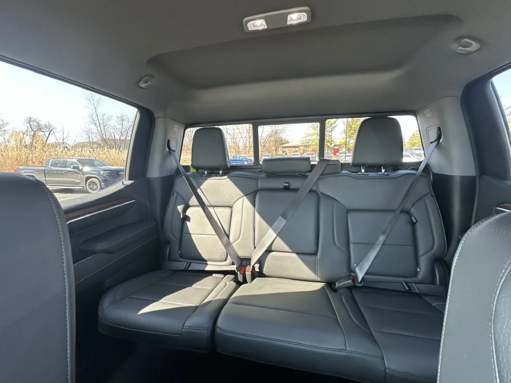 Used 2022 Black GMC Denali image 17