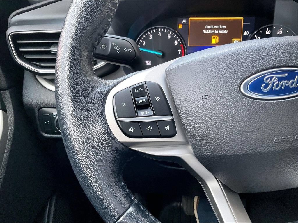 Used 2022 Black Ford XLT image 24