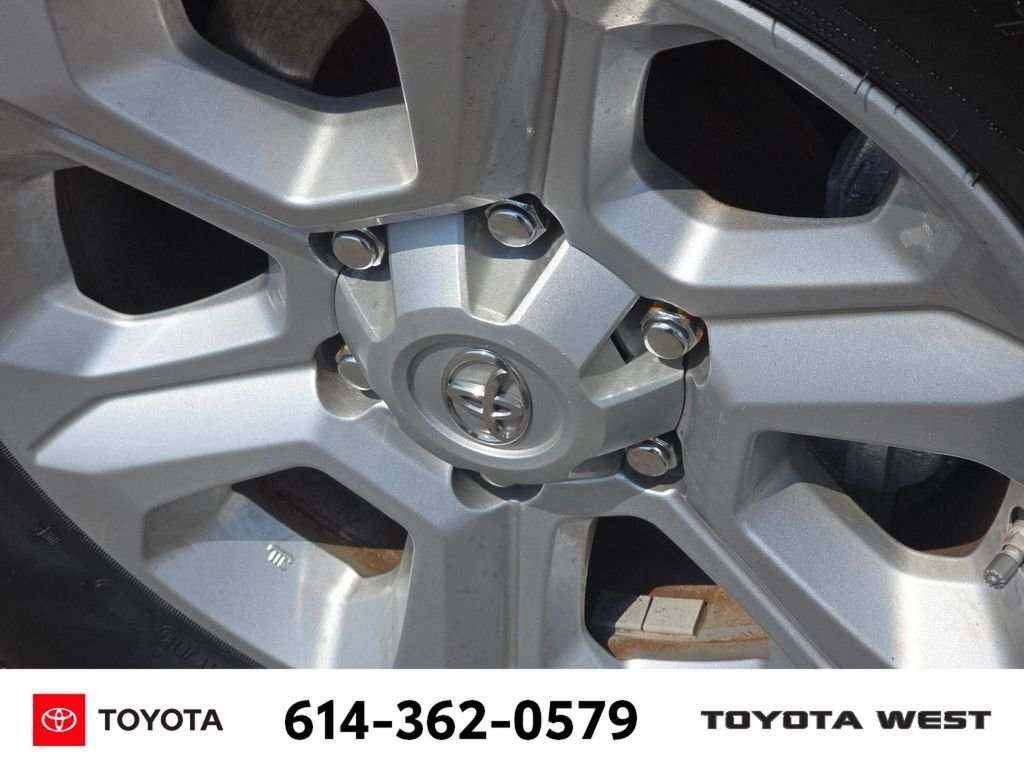 2017 Toyota 4Runner SR5 Premium - Photo 12