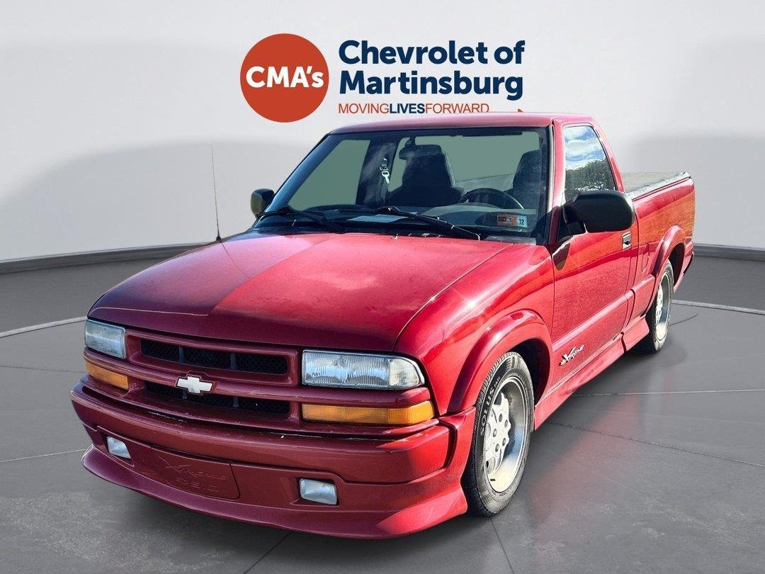 Used 2000 Victory Red Chevrolet LS Xtreme image 1