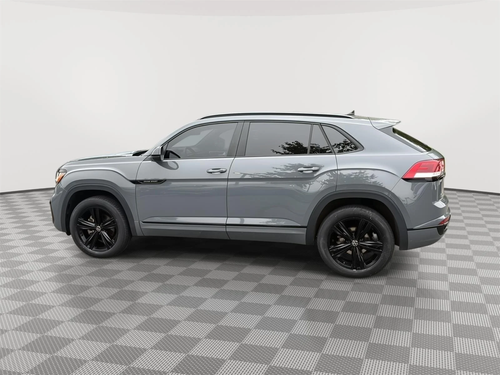 Used 2023 Pure Gray Volkswagen 2.0T SEL R-Line Black image 13