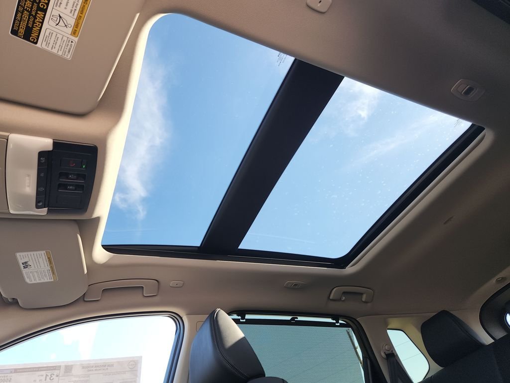 New 2026 Boulder Gray Pearl / Super Black Two-tone Nissan Platinum AWD image 13