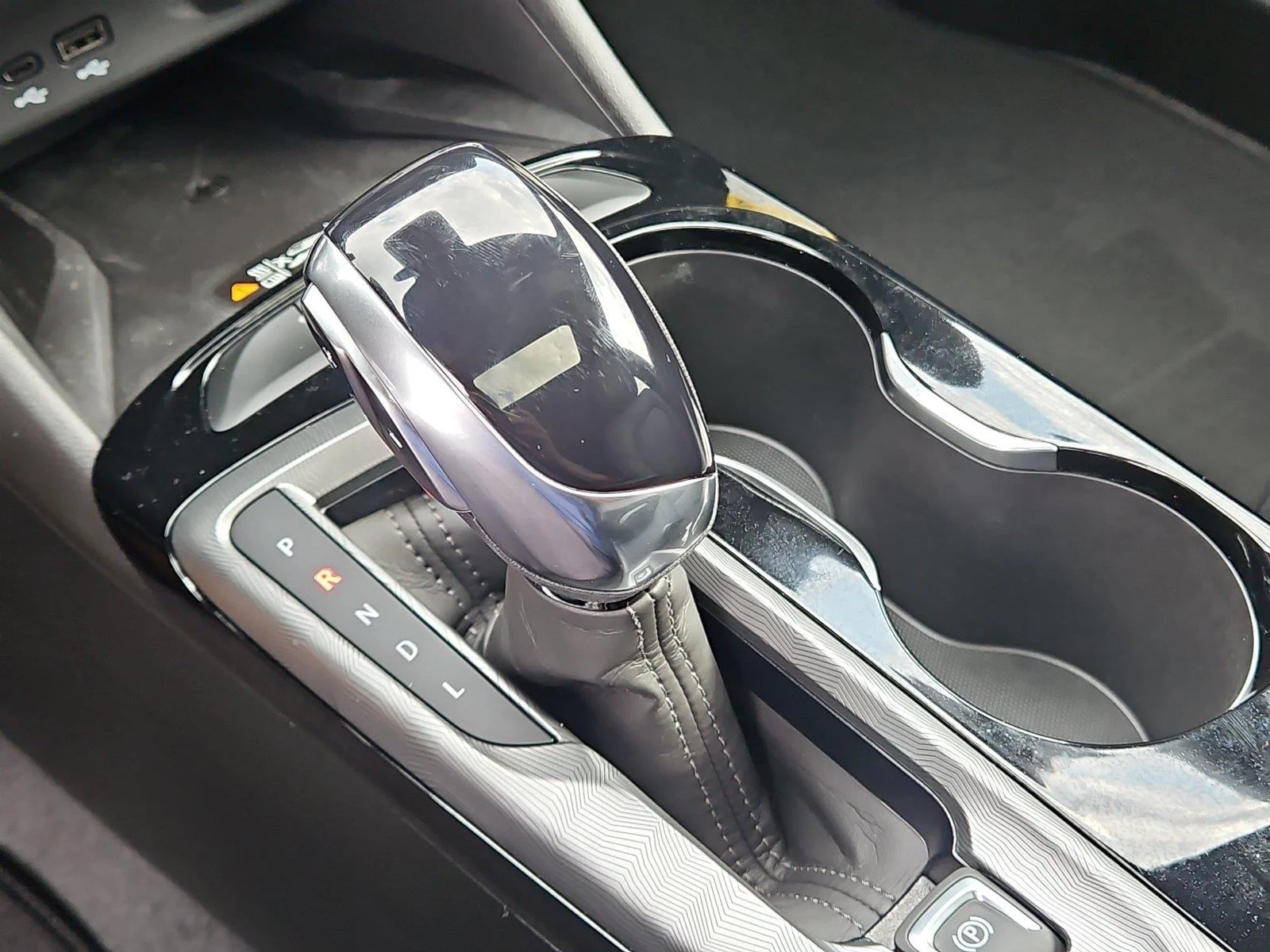 2026 Buick Envista Sport Touring - Photo 30