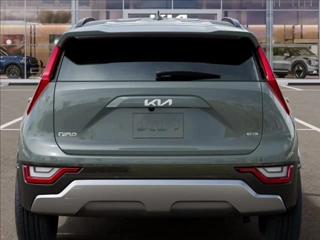New 2026 Cityscape Green Kia SX Touring image 13