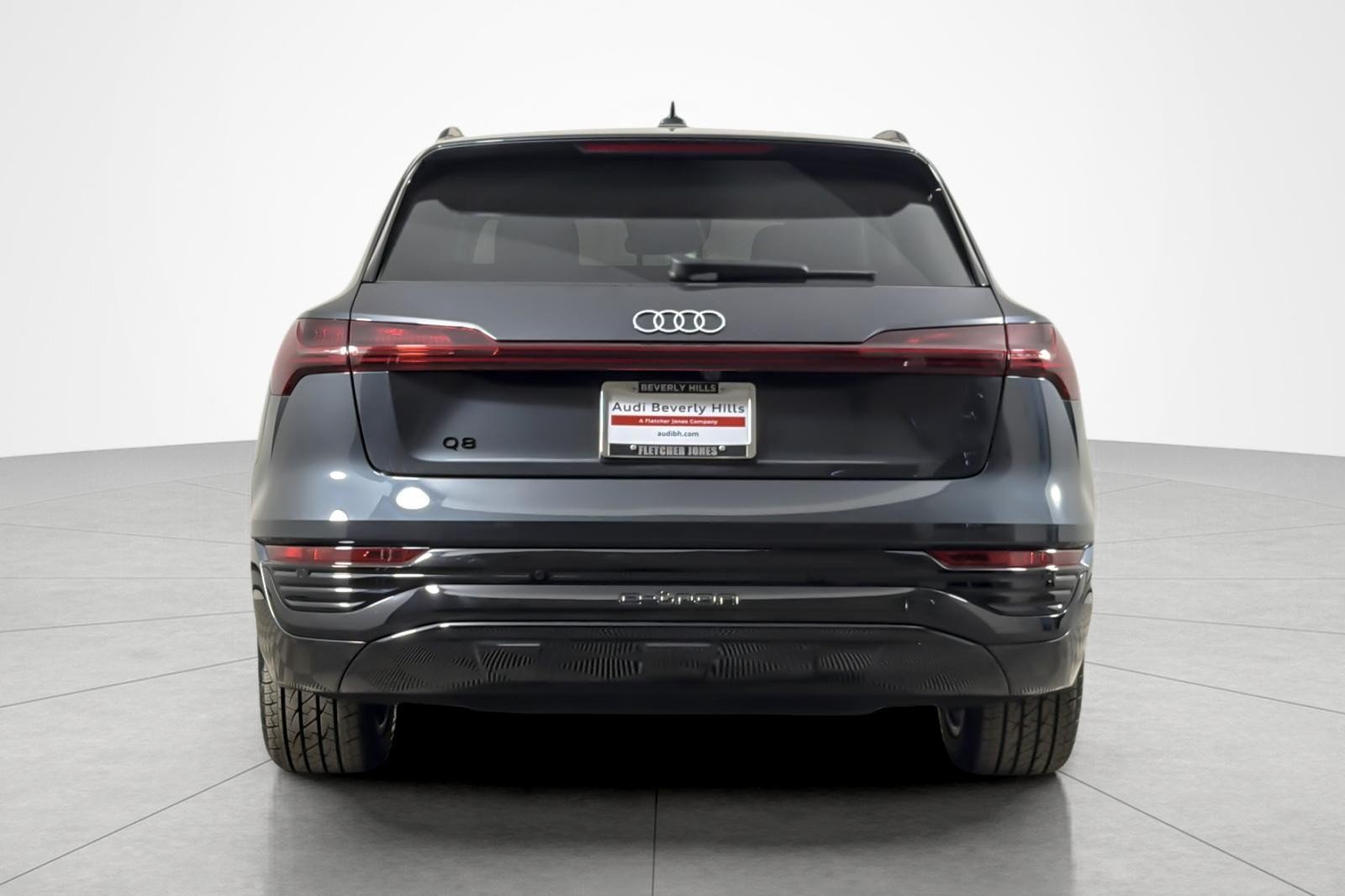 Used 2024 Manhattan Gray Metallic Audi Premium quattro image 4