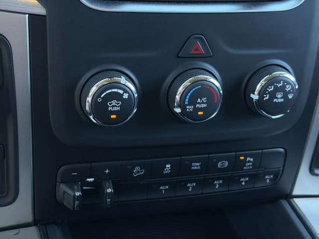 Used 2018 Gray Ram Big Horn image 27
