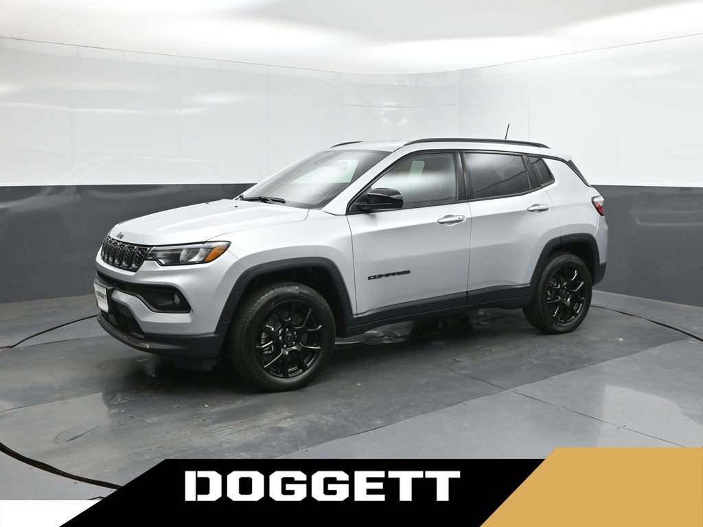 New 2026 Silver Zynith Metallic Clearcoat Jeep Latitude image 1