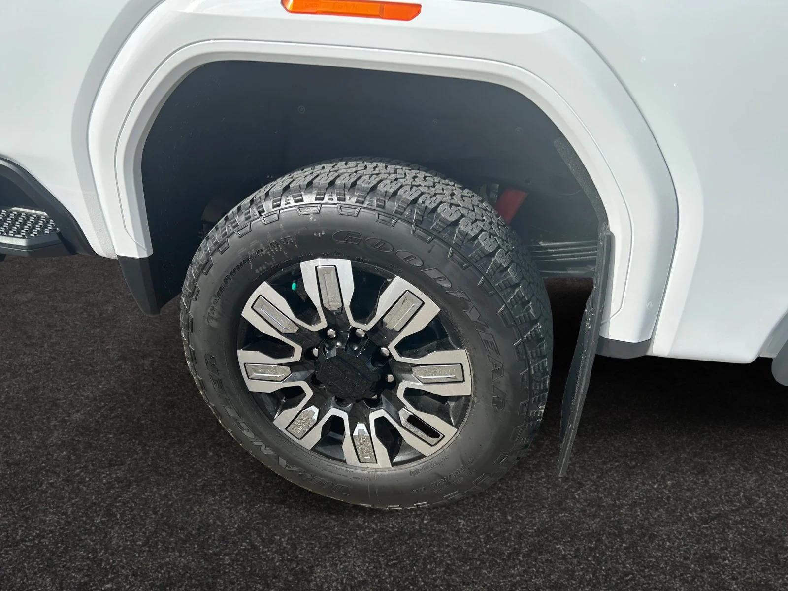 New 2026 Summit White GMC Denali image 9