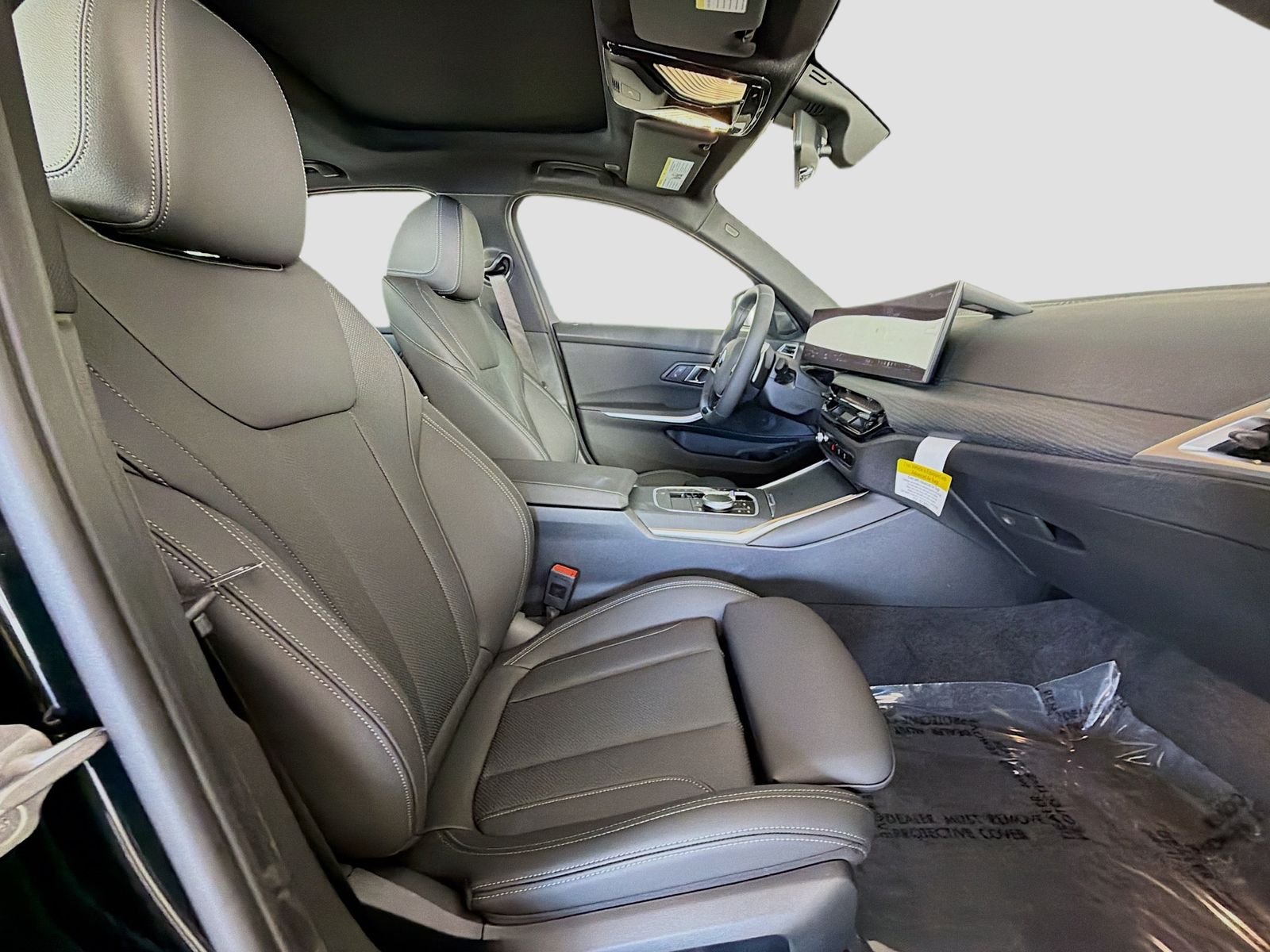 New 2026 Black Sapphire Metallic BMW 330i image 29
