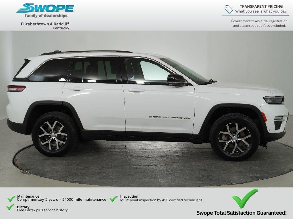 Used 2023 Bright White Clearcoat Jeep Limited image 2