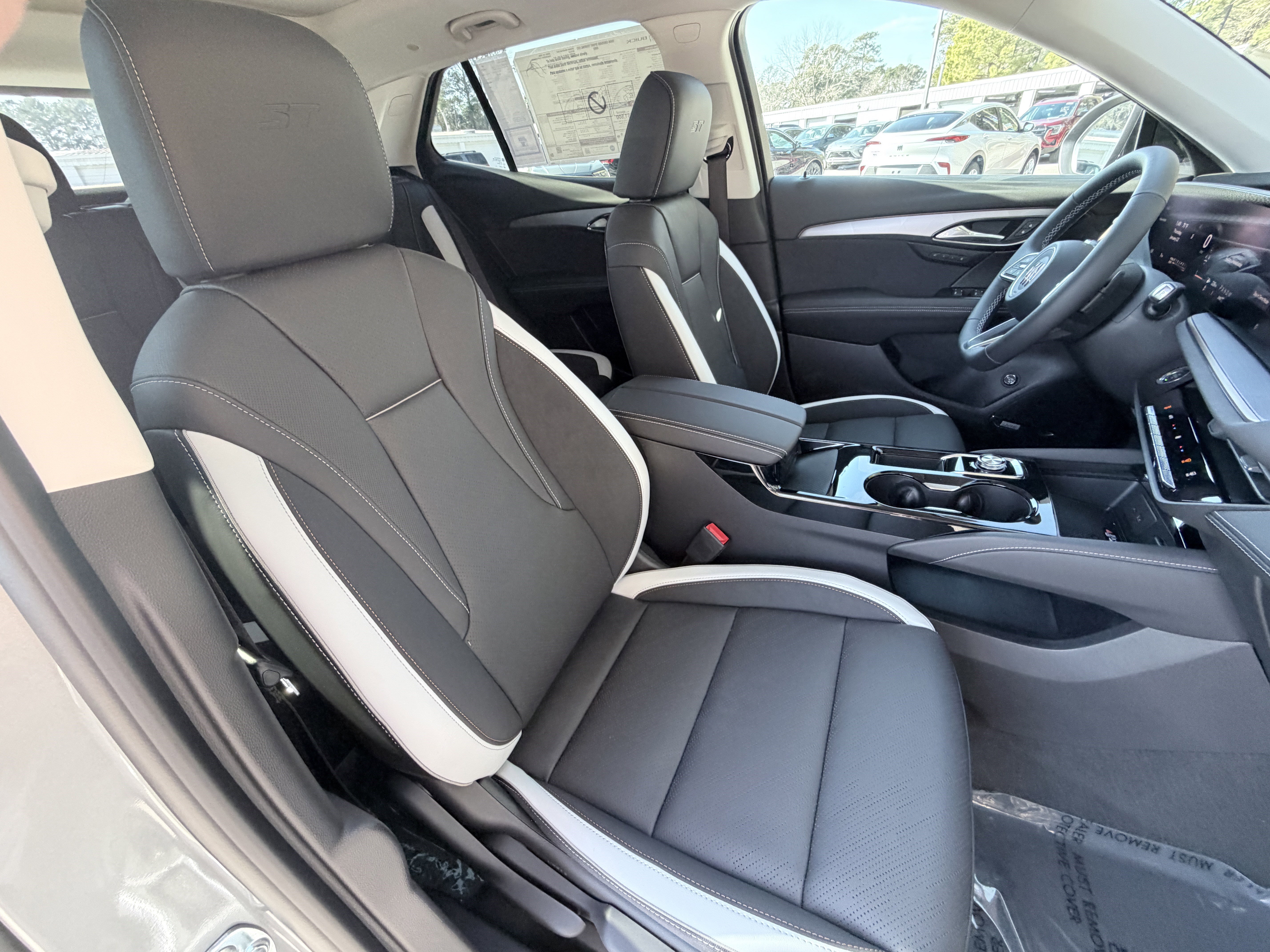 2026 Buick Envision Sport Touring - Photo 18