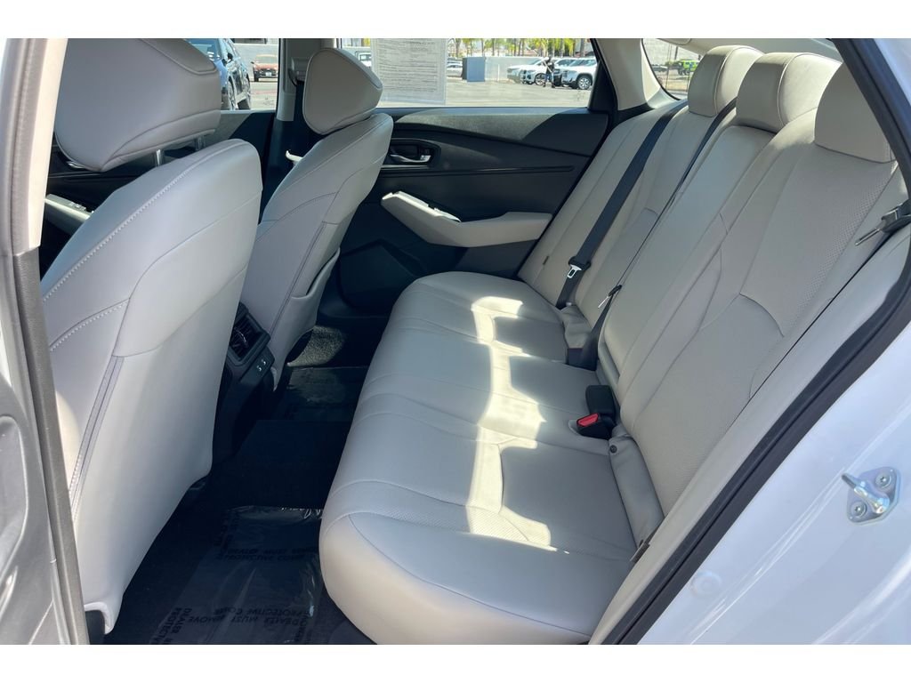 Used 2026 Platinum White Pearl Honda EX-L image 14