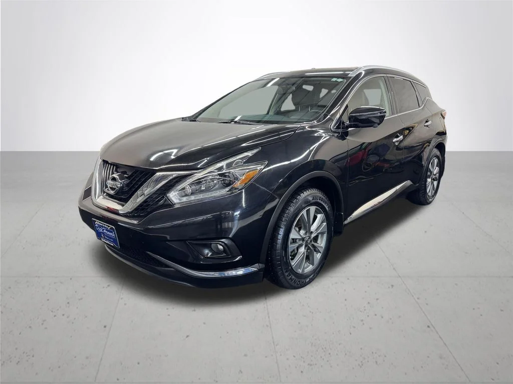Used 2018 Black Nissan SL image 2