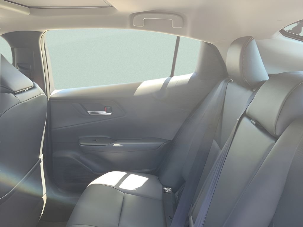 2026 Toyota Prius Plug-in Hybrid XSE - Photo 6