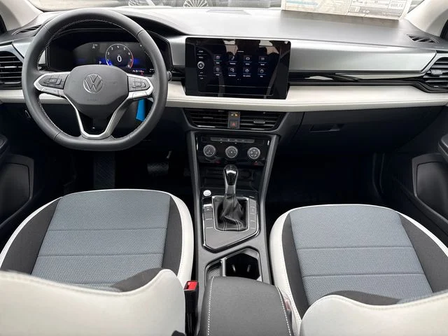New 2026 Pure White Volkswagen 1.5T S image 23