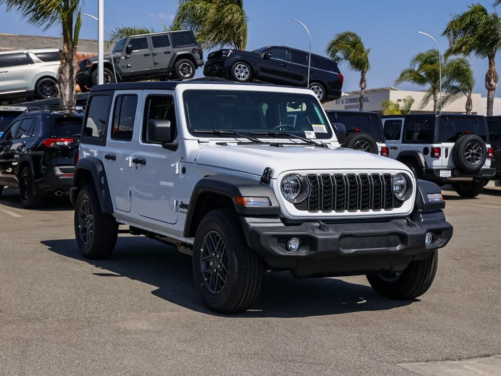 New 2026 Bright White Clear-Coat Exterior Paint Jeep Sport image 2
