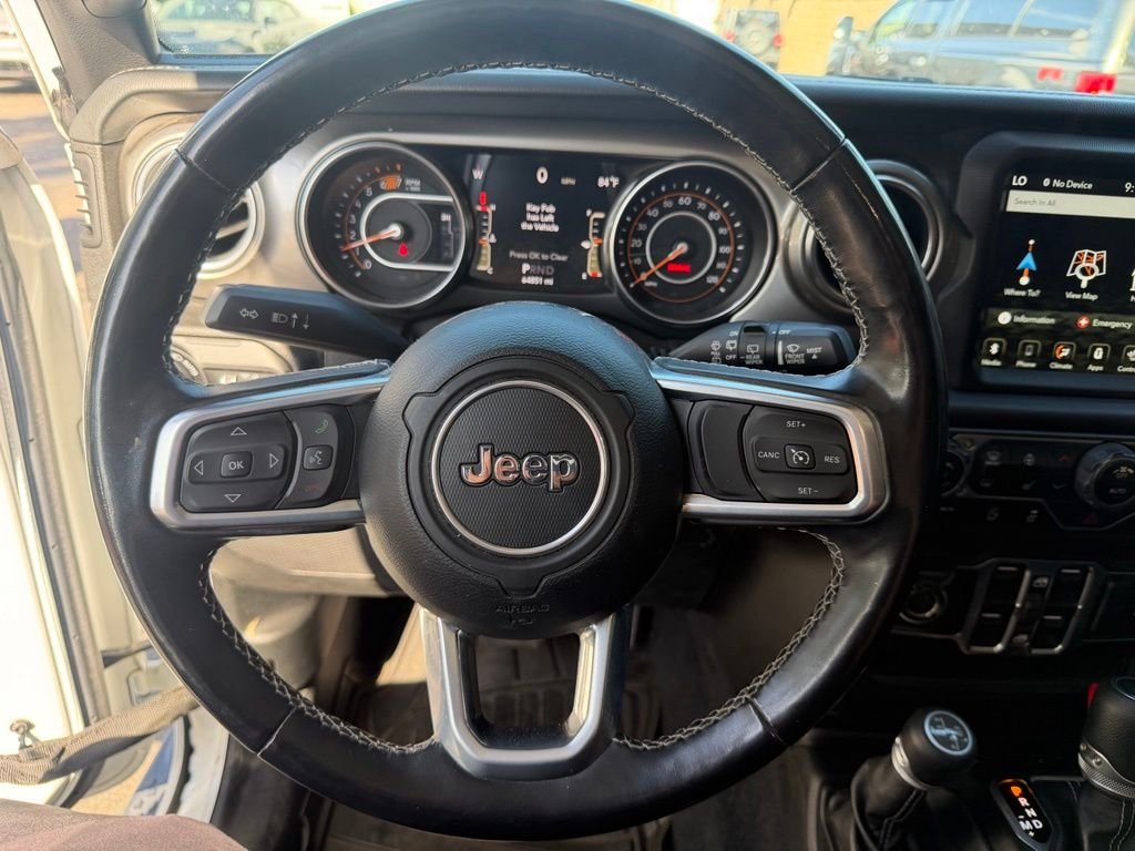 Used 2020 White Jeep Unlimited Sahara image 21