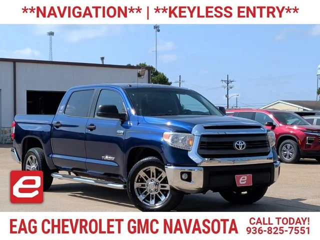 Pre-Owned 2015 Toyota Tundra 2WD Truck SR5