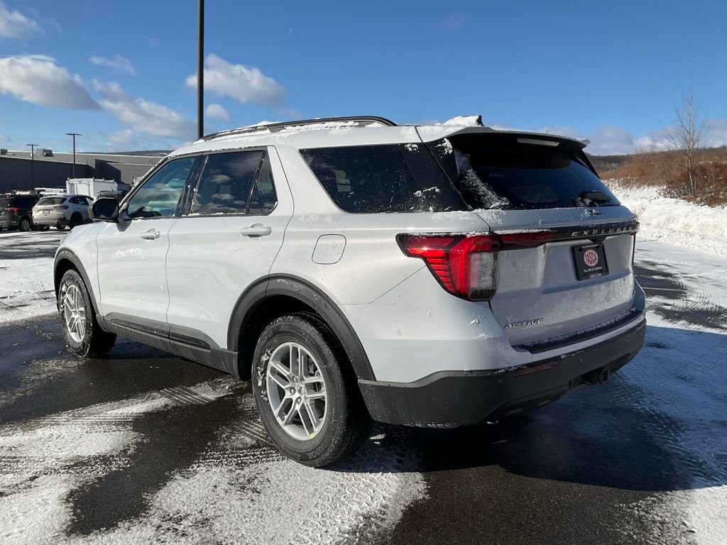 New 2026 Space White Metallic Ford Active image 28