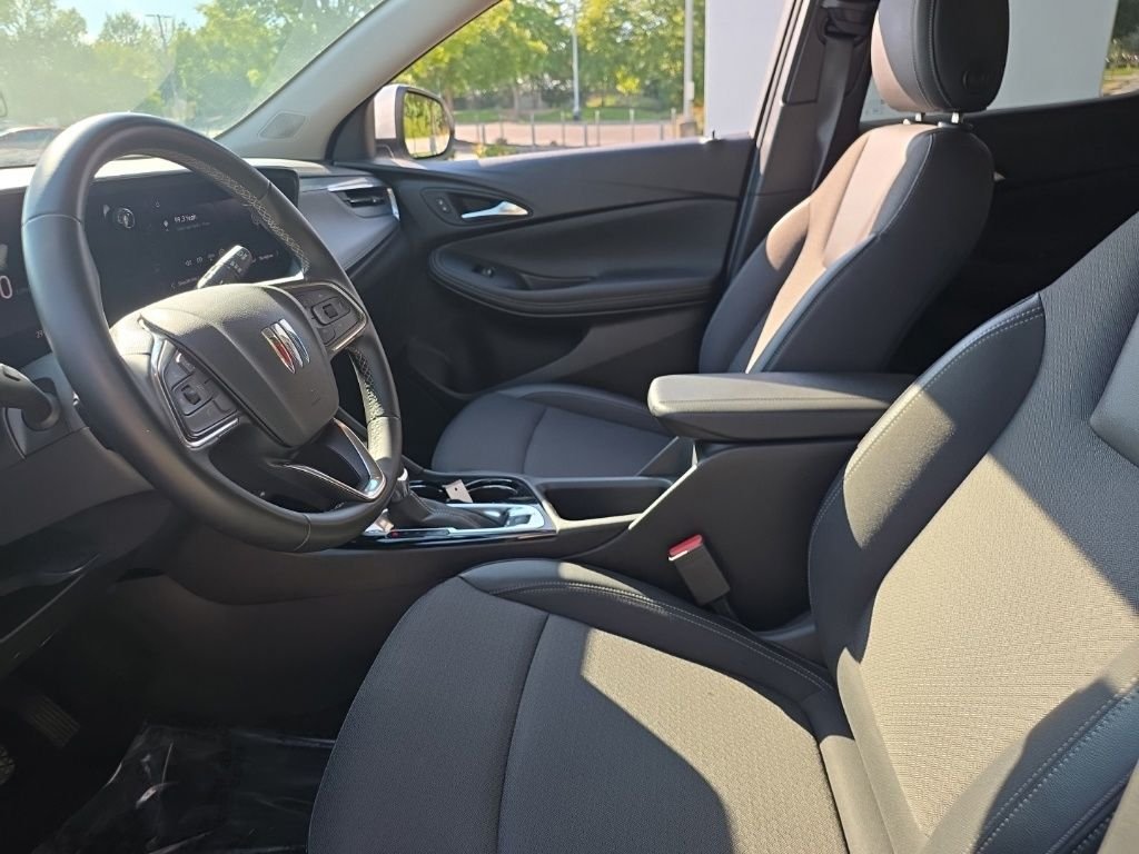 Used 2025 White Buick Preferred image 17