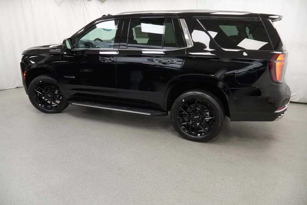 New 2026 Black Chevrolet High Country image 39
