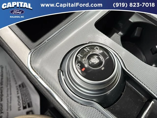 Used 2021 Red Ford SEL image 30