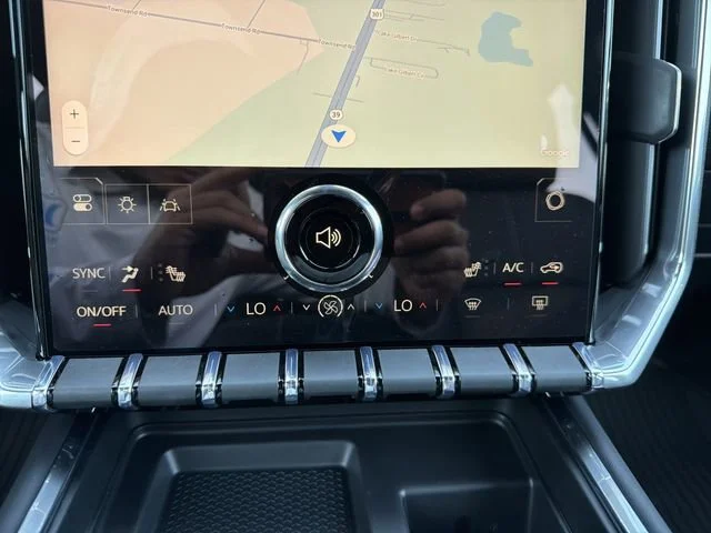 New 2026 Sterling Metallic GMC Elevation image 26